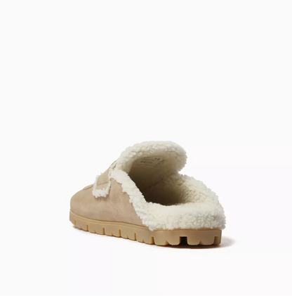 Viral Slippers