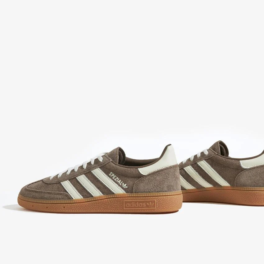 Spezial Sneakers